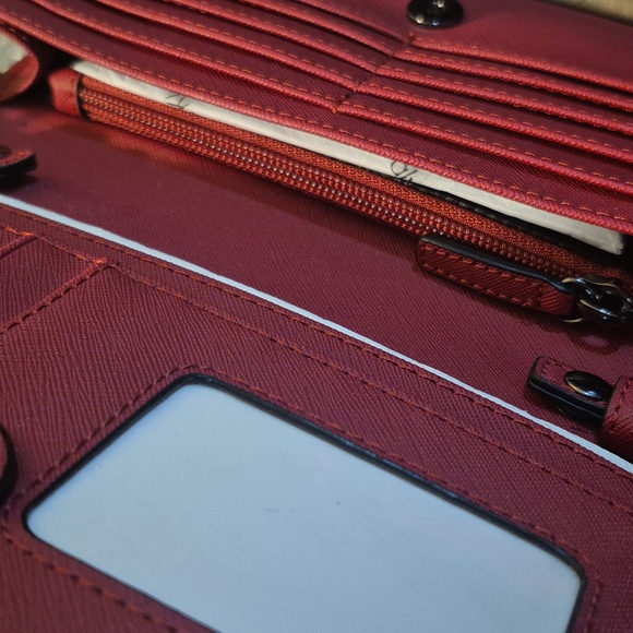 Calvin Klein Cranberry Crossbody Chain Wallet Bag - Picture 6 of 10